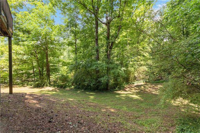 606 Echo Lane, Woodstock, GA 30189