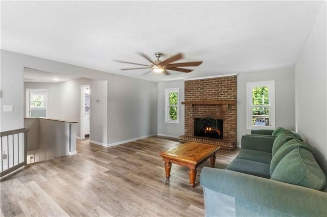606 Echo Lane, Woodstock, GA 30189