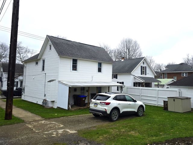 301 BANK Street, Titusville, PA 16354