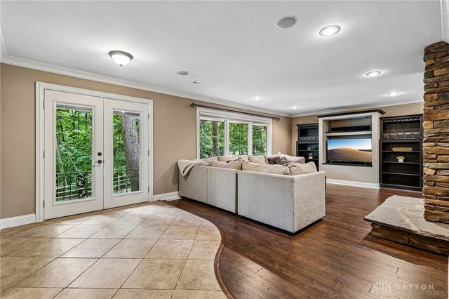 2357 Willowgrove Avenue, Kettering, OH 45409