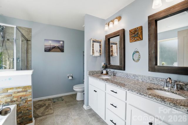 137 Falls Cove Drive, Troutman, NC 28166