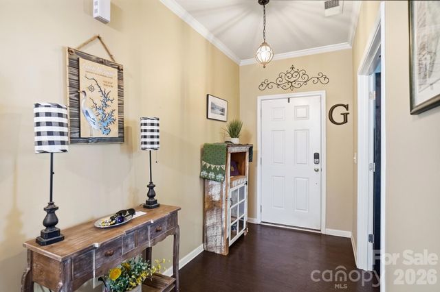 137 Falls Cove Drive, Troutman, NC 28166