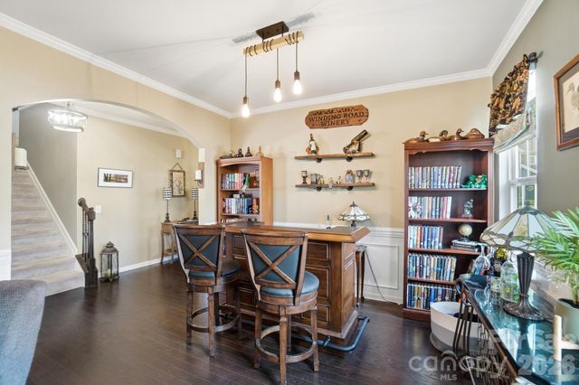 137 Falls Cove Drive, Troutman, NC 28166