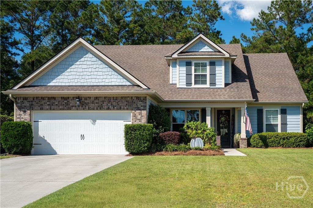 Image 1 of property listing at 23 Timberland Circle, Richmond Hill, GA 31324