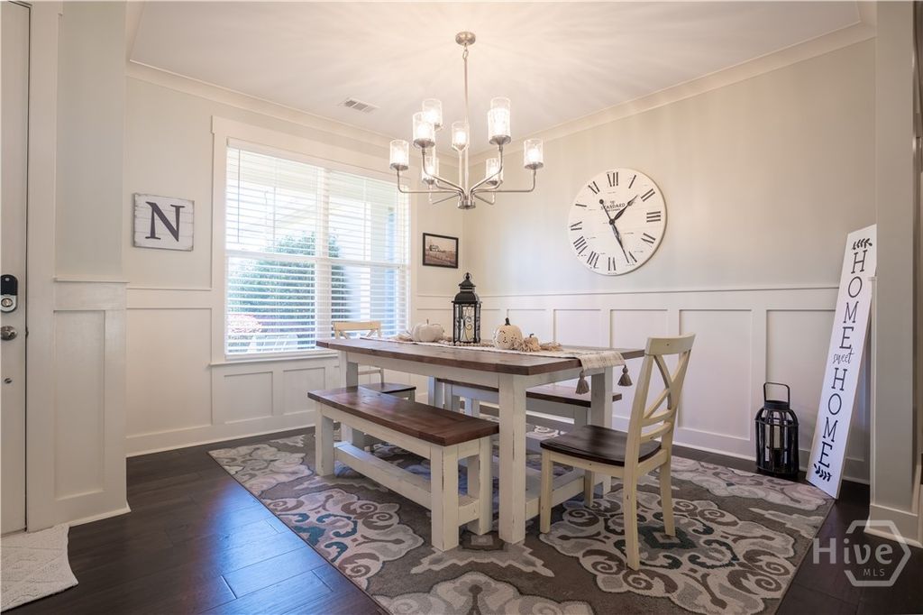 Image 4 of property listing at 23 Timberland Circle, Richmond Hill, GA 31324