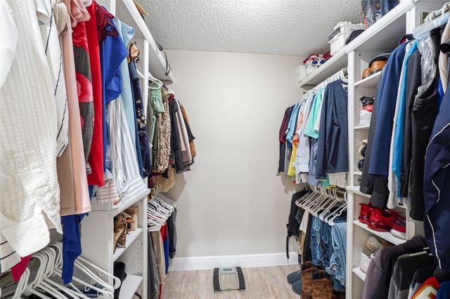 1872 NW 109th Avenue, Plantation, FL 33322