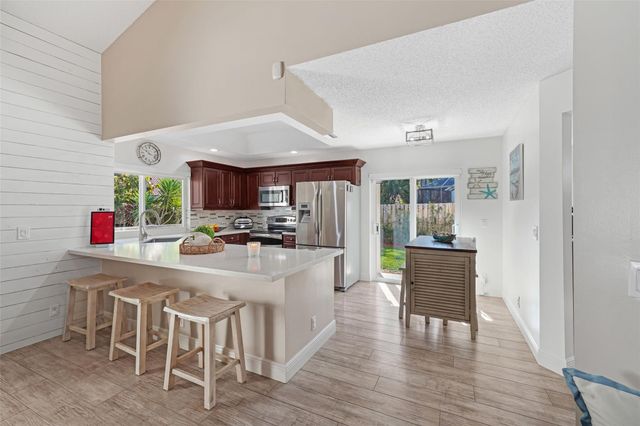 1872 NW 109th Avenue, Plantation, FL 33322