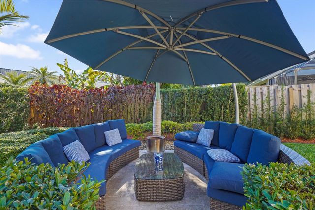 1872 NW 109th Avenue, Plantation, FL 33322