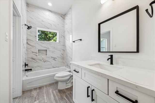 990-992 Marjorie Street, Houston, TX 77088