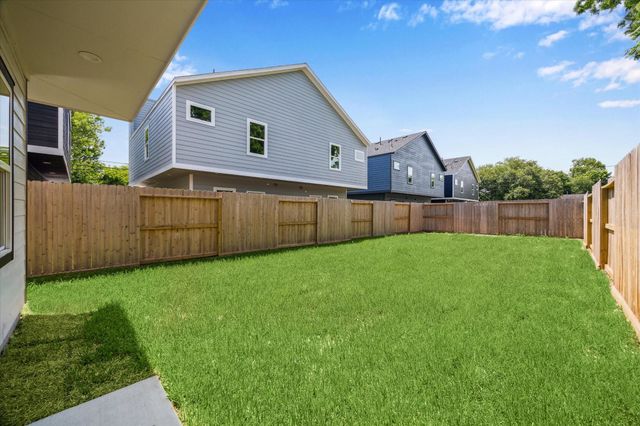 990-992 Marjorie Street, Houston, TX 77088