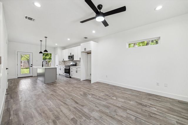 990-992 Marjorie Street, Houston, TX 77088