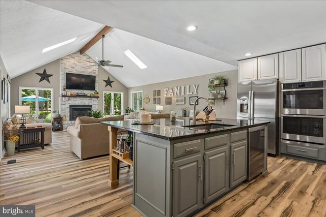 350 PROSPECT BAY DR W, Grasonville, MD 21638