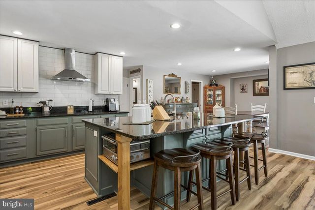 350 PROSPECT BAY DR W, Grasonville, MD 21638
