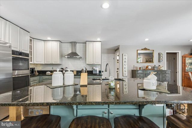 350 PROSPECT BAY DR W, Grasonville, MD 21638