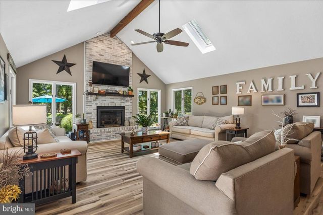 350 PROSPECT BAY DR W, Grasonville, MD 21638