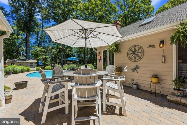 350 PROSPECT BAY DR W, Grasonville, MD 21638