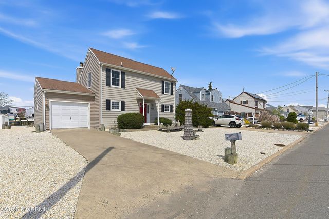 390 Bayview Avenue, Bayville, NJ 08721