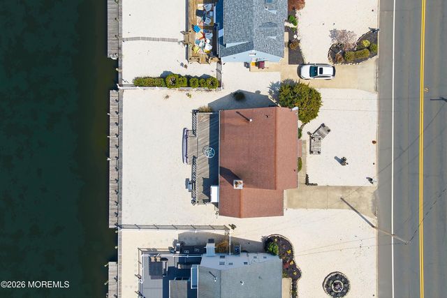 390 Bayview Avenue, Bayville, NJ 08721