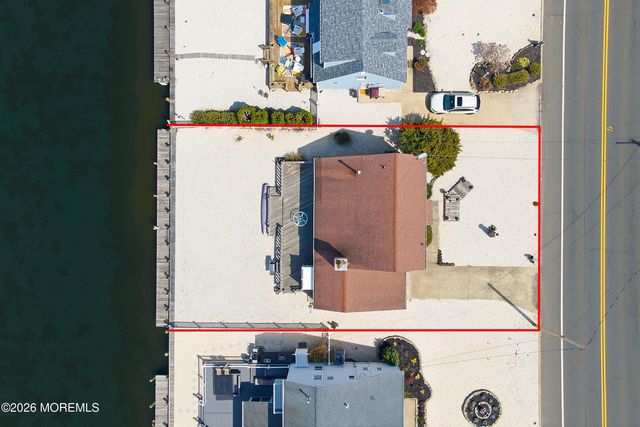 390 Bayview Avenue, Bayville, NJ 08721