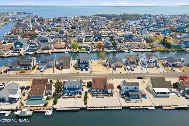 390 Bayview Avenue, Bayville, NJ 08721