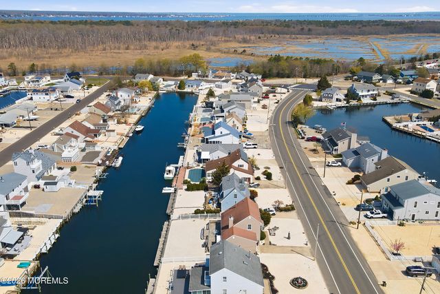 390 Bayview Avenue, Bayville, NJ 08721
