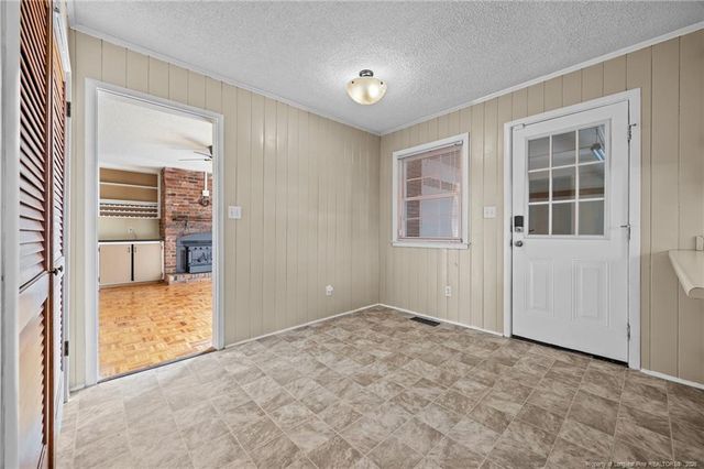 6319 WHITEHALL, Fayetteville, NC 28303