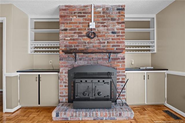 6319 WHITEHALL, Fayetteville, NC 28303