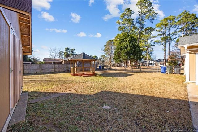 6319 WHITEHALL, Fayetteville, NC 28303