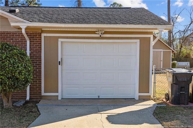 6319 WHITEHALL, Fayetteville, NC 28303