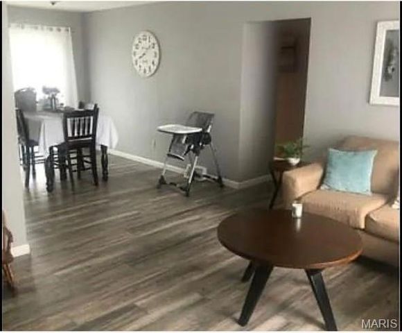 2030 Pontoon Road, Granite City, IL 62040