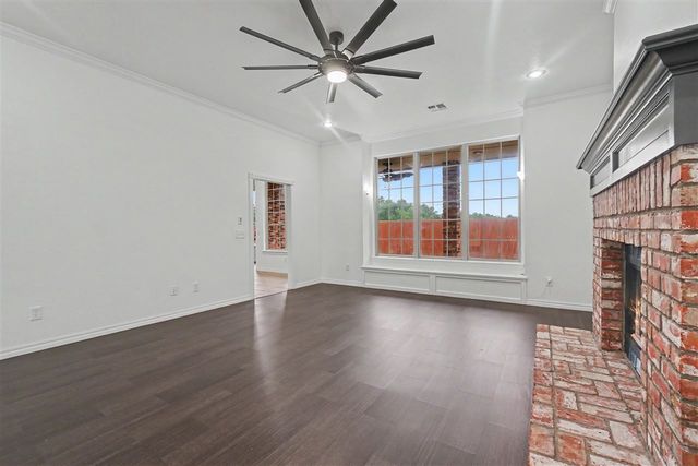 1 NW Shelter Lake Dr, Lawton, OK 73505
