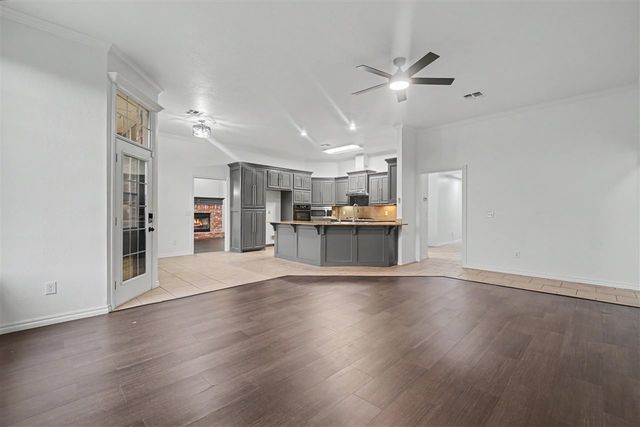 1 NW Shelter Lake Dr, Lawton, OK 73505