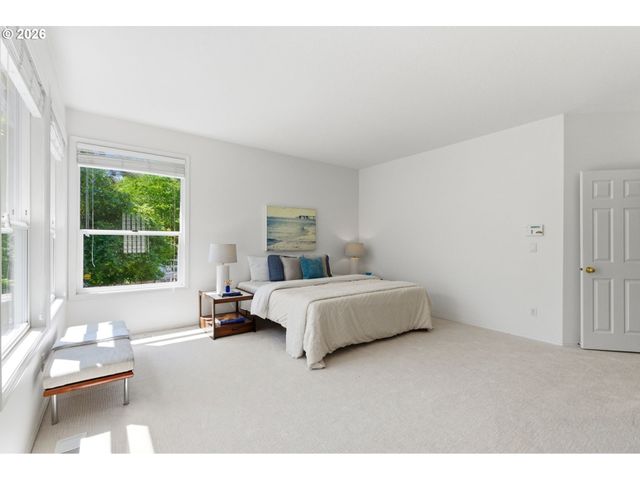 5914 Sw KRUSE RIDGE Dr, Portland, OR 97219