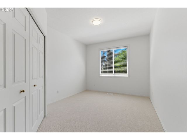 5914 Sw KRUSE RIDGE Dr, Portland, OR 97219