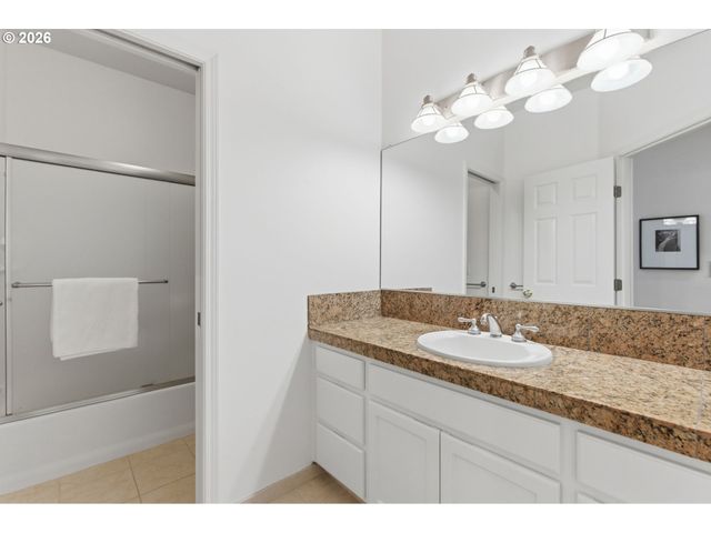 5914 Sw KRUSE RIDGE Dr, Portland, OR 97219