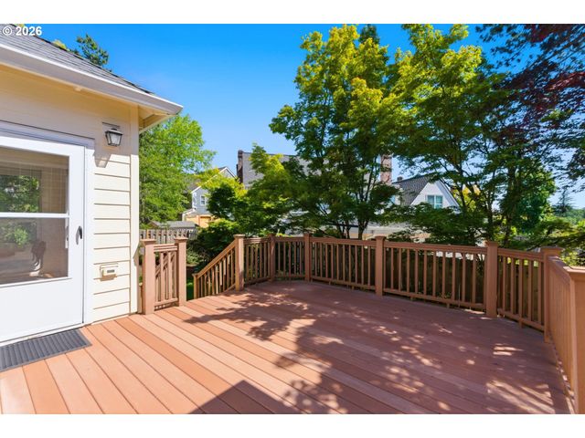 5914 Sw KRUSE RIDGE Dr, Portland, OR 97219