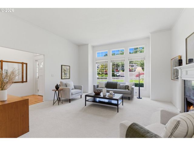 5914 Sw KRUSE RIDGE Dr, Portland, OR 97219