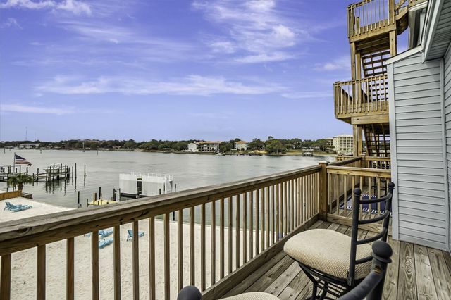 330 Bluefish Drive, 239, Fort Walton Beach, FL 32548