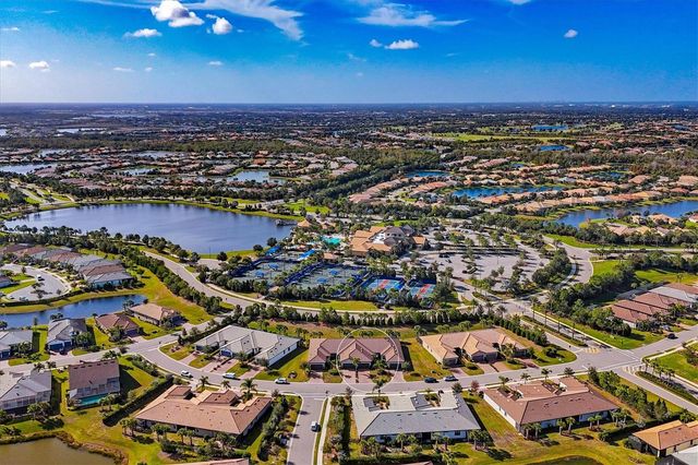 17634 CAMDEN DRIVE, Bradenton, FL 34202