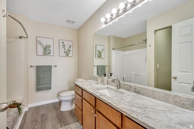 5213 W DOVE CREEK LN, West Jordan, UT 84081