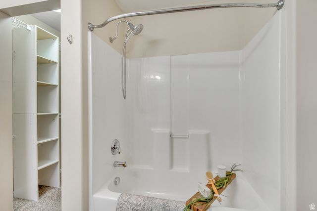 5213 W DOVE CREEK LN, West Jordan, UT 84081