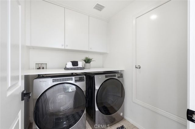 33 Nightshade, Irvine, CA 92603
