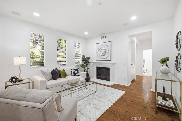 33 Nightshade, Irvine, CA 92603