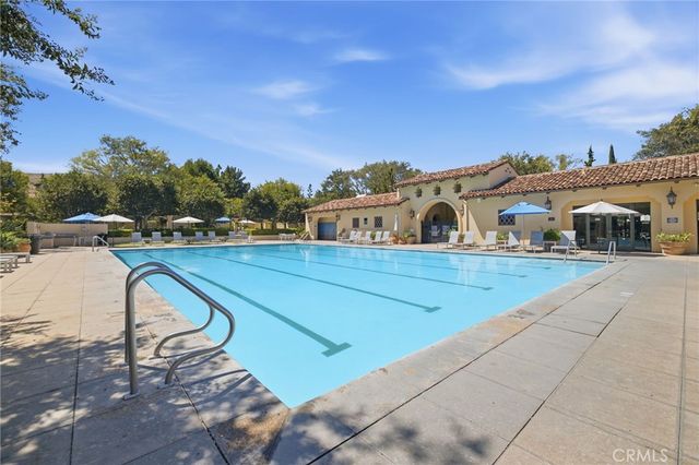 33 Nightshade, Irvine, CA 92603