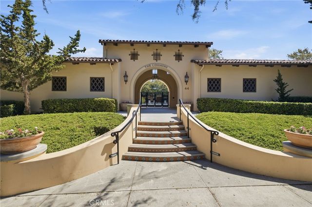 33 Nightshade, Irvine, CA 92603