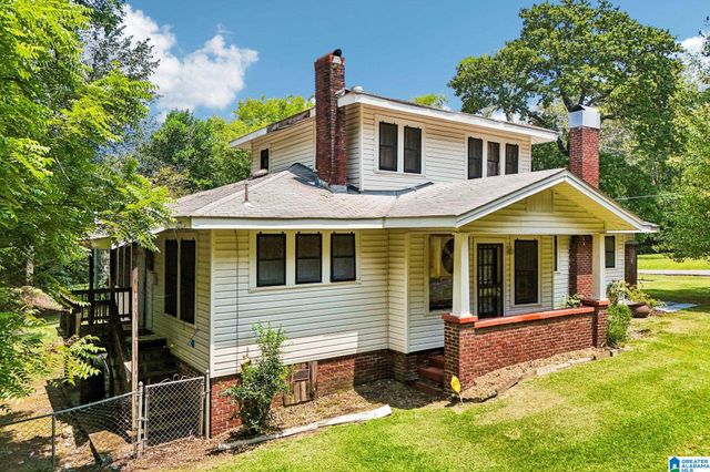 201 4TH AVENUE, Midfield, AL 35228