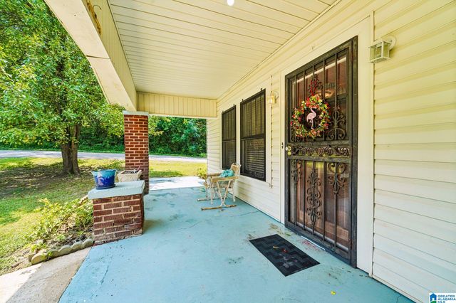 201 4TH AVENUE, Midfield, AL 35228