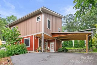 37 Bryant Street, Asheville, NC 28806