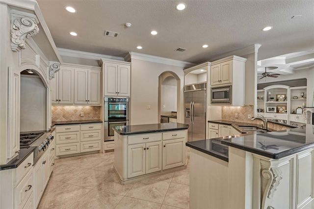 8003 Marshall Falls Drive, Spring, TX 77379