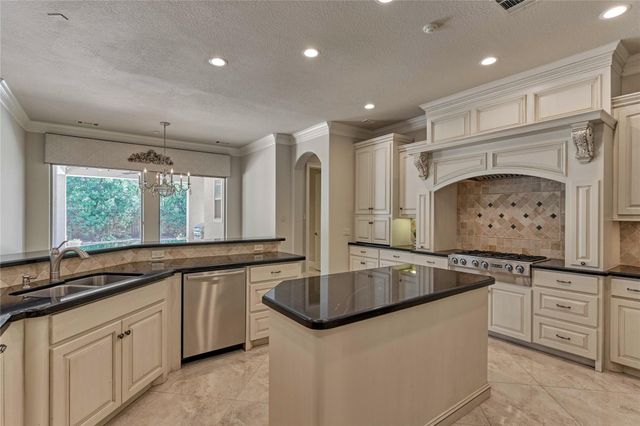 8003 Marshall Falls Drive, Spring, TX 77379